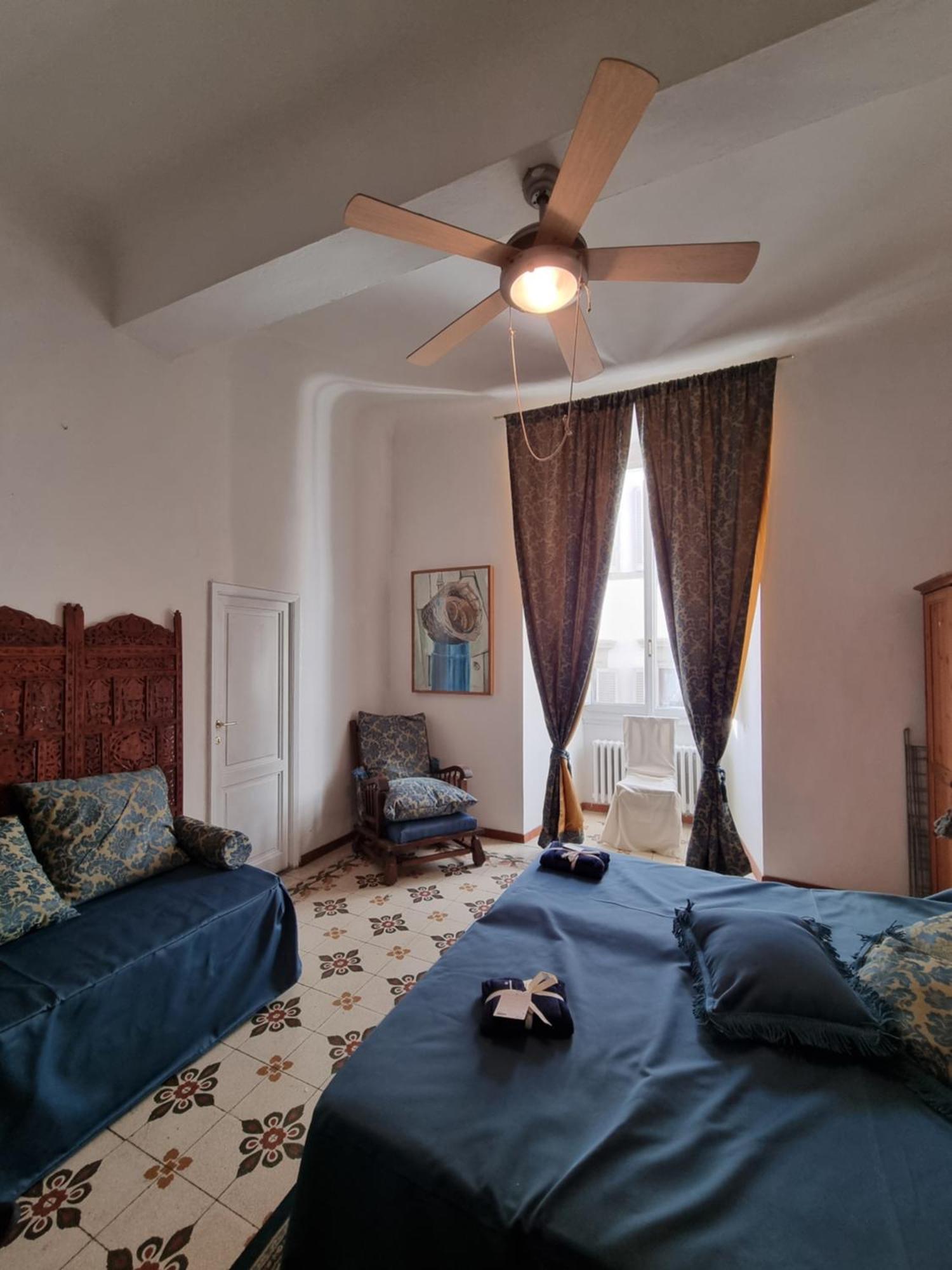 La Sede Dell'Arte Monolocale Studio E Camere In Torre Medievale Vicino A Duomo E Piazza Signoria فلورنس المظهر الخارجي الصورة