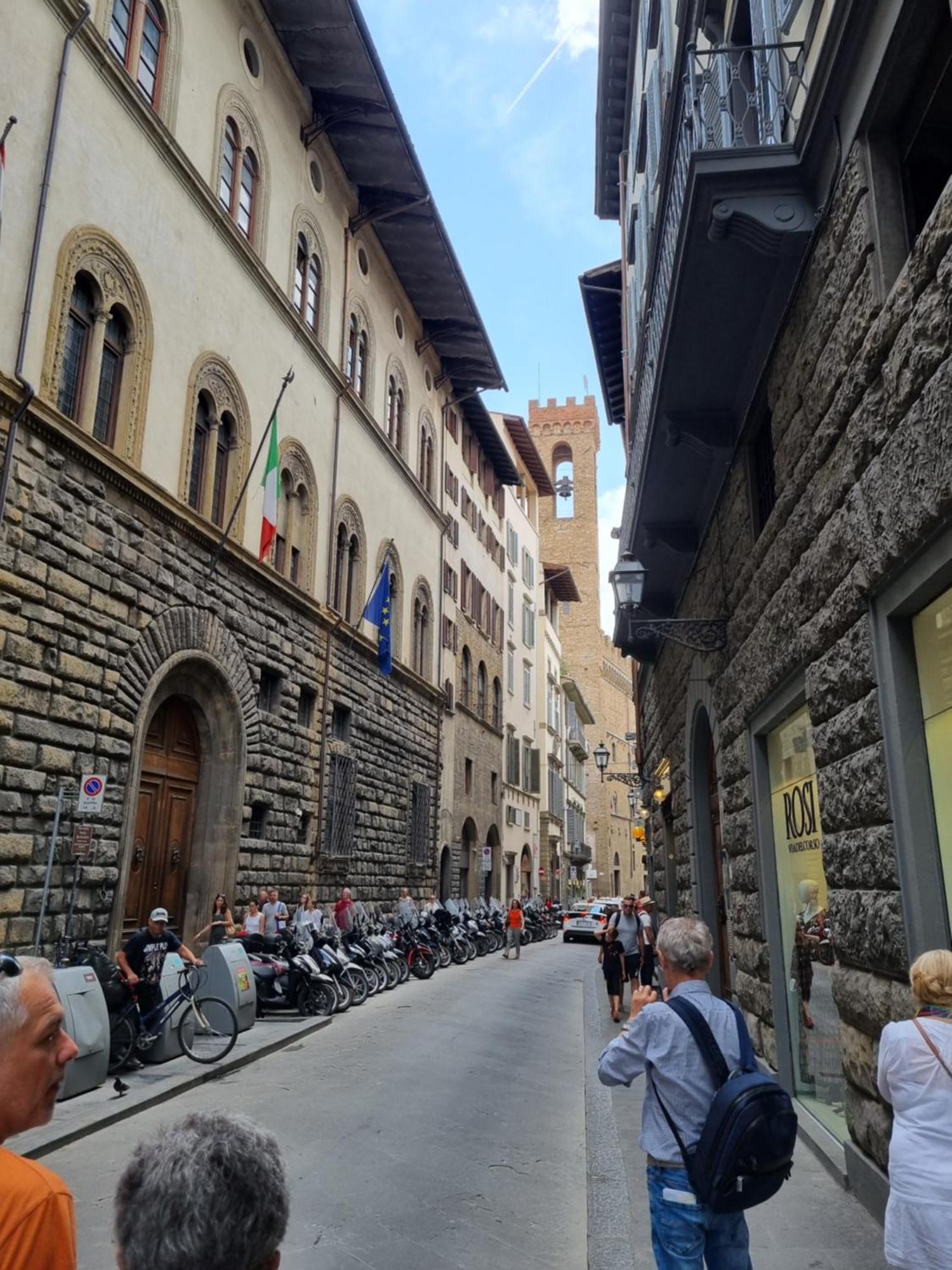 La Sede Dell'Arte Monolocale Studio E Camere In Torre Medievale Vicino A Duomo E Piazza Signoria فلورنس المظهر الخارجي الصورة